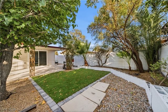 3629 Florrie Avenue, Las Vegas, NV 89121