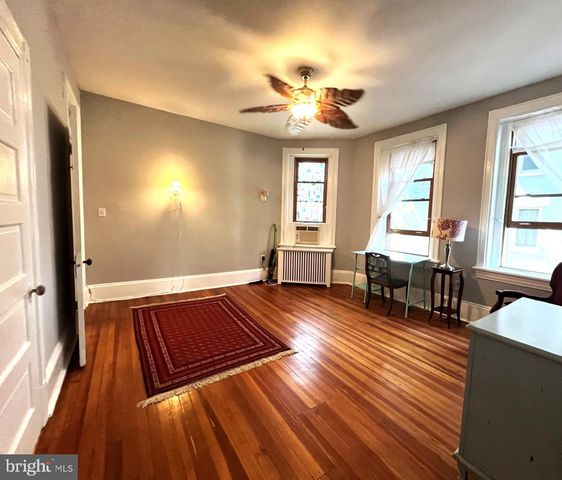 1419 R ST NW #33, Washington, DC 20009