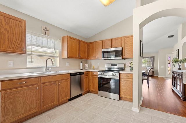 30709 LANESBOROUGH CIRCLE, Wesley Chapel, FL 33543