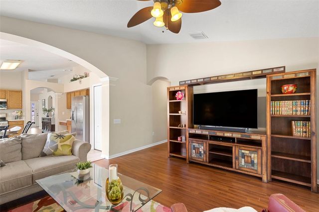30709 LANESBOROUGH CIRCLE, Wesley Chapel, FL 33543