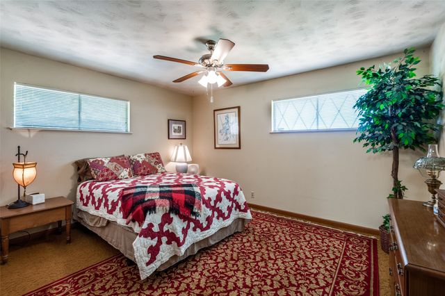 1552 County Road 2116, Greenville, TX 75402