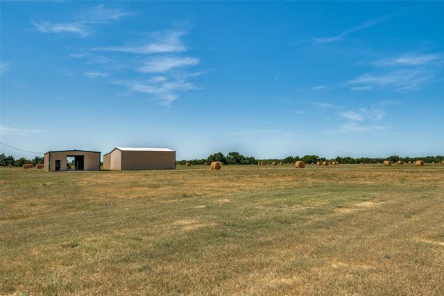 1552 County Road 2116, Greenville, TX 75402