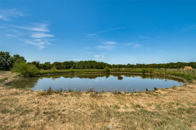 1552 County Road 2116, Greenville, TX 75402