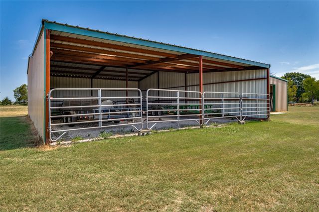 1552 County Road 2116, Greenville, TX 75402