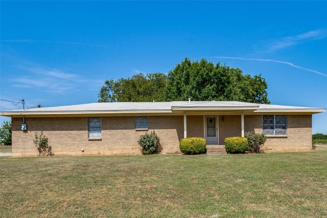 1552 County Road 2116, Greenville, TX 75402