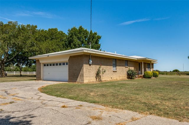 1552 County Road 2116, Greenville, TX 75402