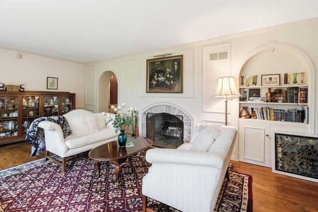 N6641 Woodfield Lane, Lake Mills, WI 53551