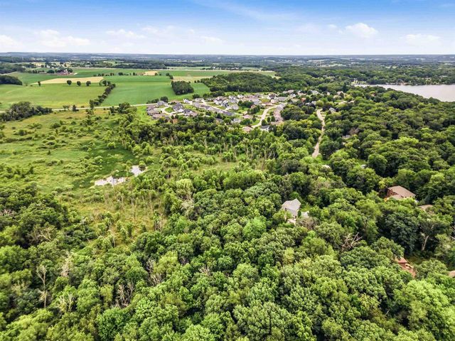 N6641 Woodfield Lane, Lake Mills, WI 53551