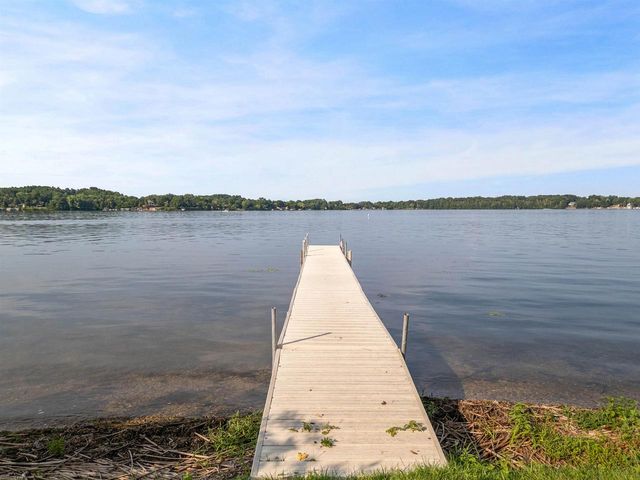 N6641 Woodfield Lane, Lake Mills, WI 53551