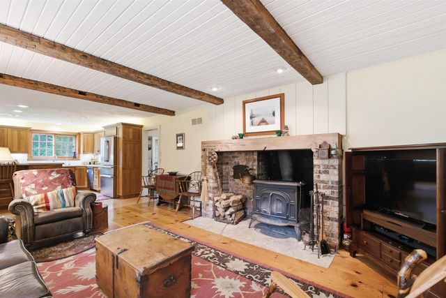 N6641 Woodfield Lane, Lake Mills, WI 53551