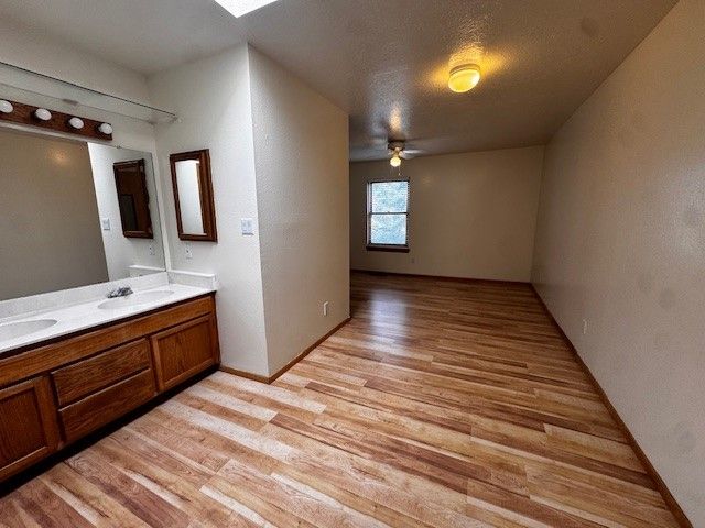 2931 Viaje Pavo Real, Santa Fe, NM 87505
