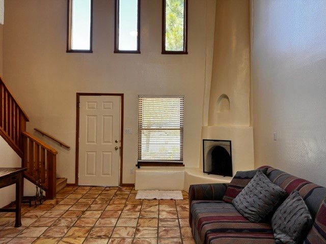 2931 Viaje Pavo Real, Santa Fe, NM 87505