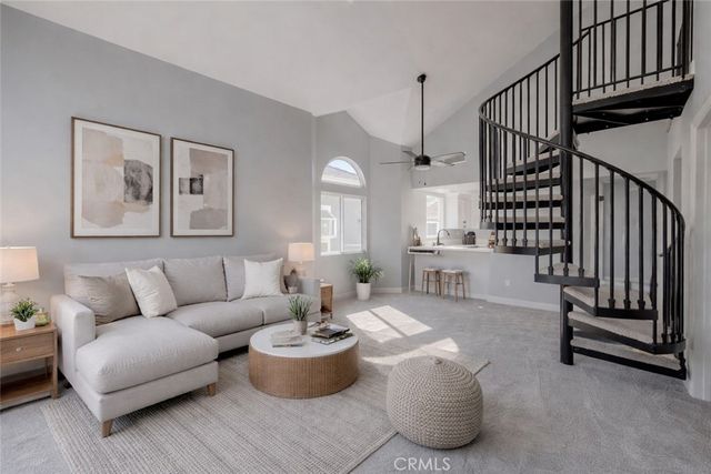 26954 Flo, Canyon Country, CA 91351