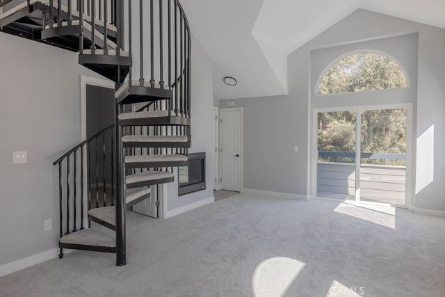 26954 Flo, Canyon Country, CA 91351