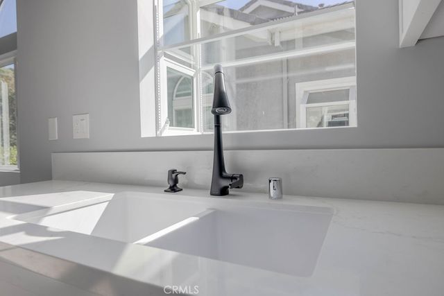 26954 Flo, Canyon Country, CA 91351