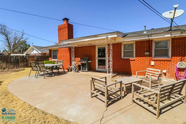 312 E 18th Street, Littlefield, TX 79339