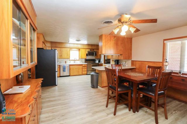 312 E 18th Street, Littlefield, TX 79339