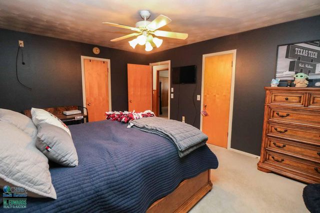 312 E 18th Street, Littlefield, TX 79339