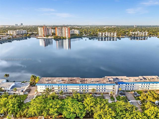 1170 NE 191st St 24, Miami, FL 33179