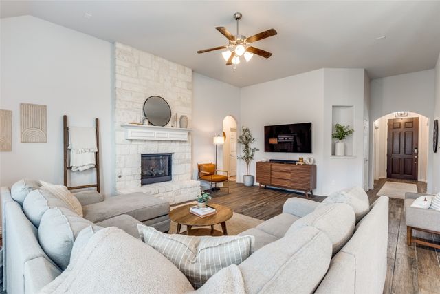 6321 Farndon Drive, Celina, TX 75009