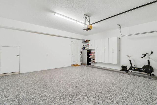 18 Tall Oaks Circle, Tequesta, FL 33469