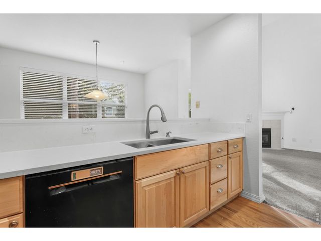 658 Wild Ridge Cir, Lafayette, CO 80026