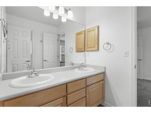 658 Wild Ridge Cir, Lafayette, CO 80026