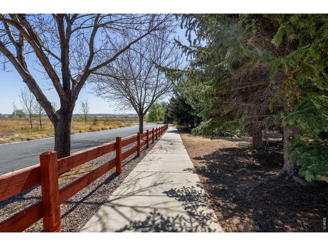 658 Wild Ridge Cir, Lafayette, CO 80026