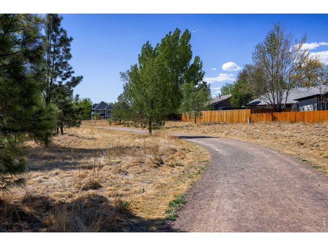 658 Wild Ridge Cir, Lafayette, CO 80026