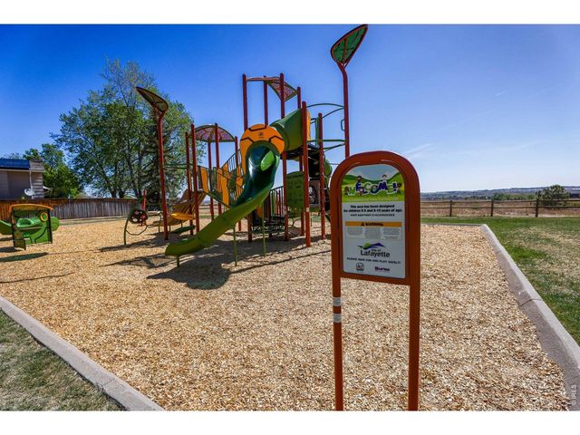 658 Wild Ridge Cir, Lafayette, CO 80026