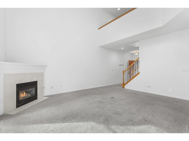 658 Wild Ridge Cir, Lafayette, CO 80026