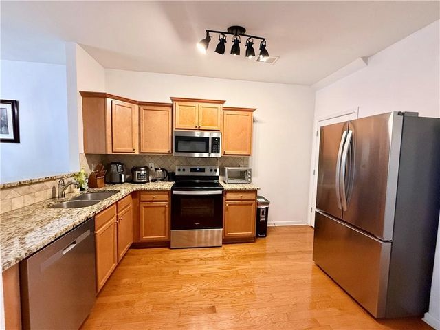 3632 Greenwich Avenue, Duluth, GA 30096