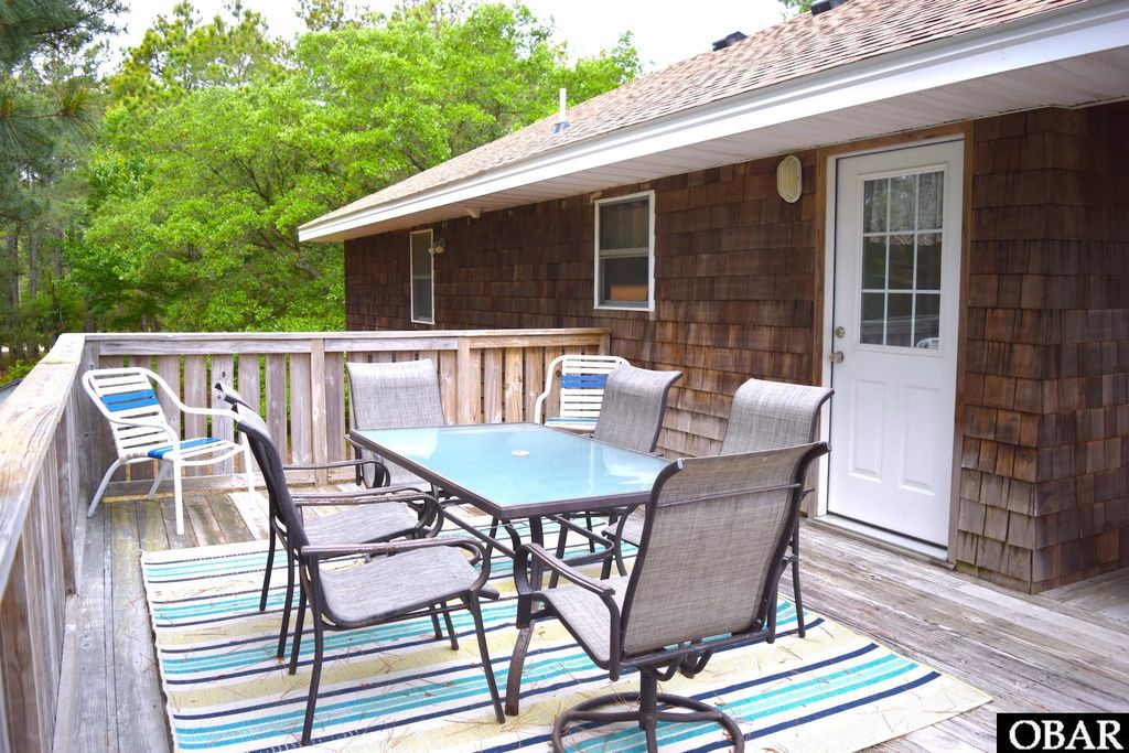 Image 11 of property listing at 2288 W Swordfish Crescent Lot 42, Corolla, NC 27927