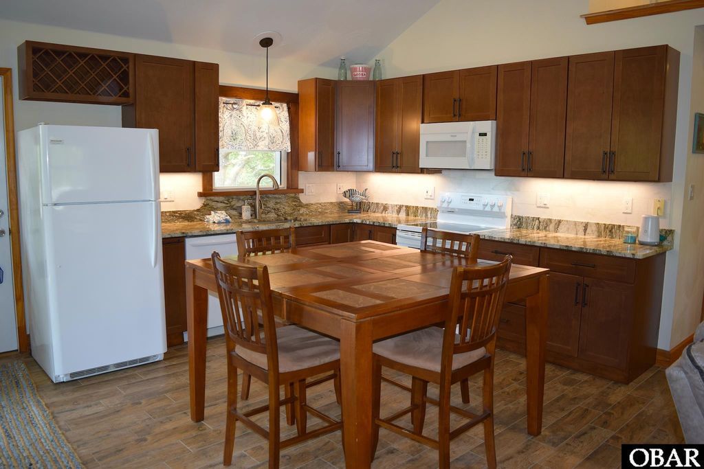 Image 5 of property listing at 2288 W Swordfish Crescent Lot 42, Corolla, NC 27927