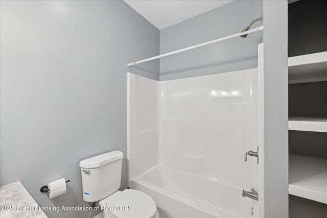 2300 N Watson Road, St. Johns, MI 48879