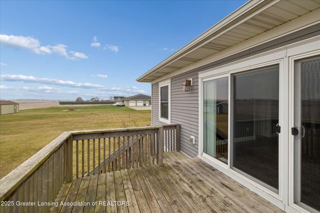 2300 N Watson Road, St. Johns, MI 48879