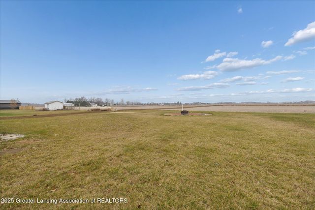 2300 N Watson Road, St. Johns, MI 48879