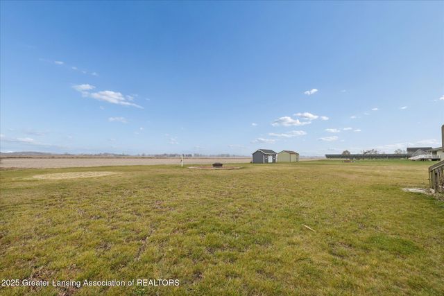 2300 N Watson Road, St. Johns, MI 48879