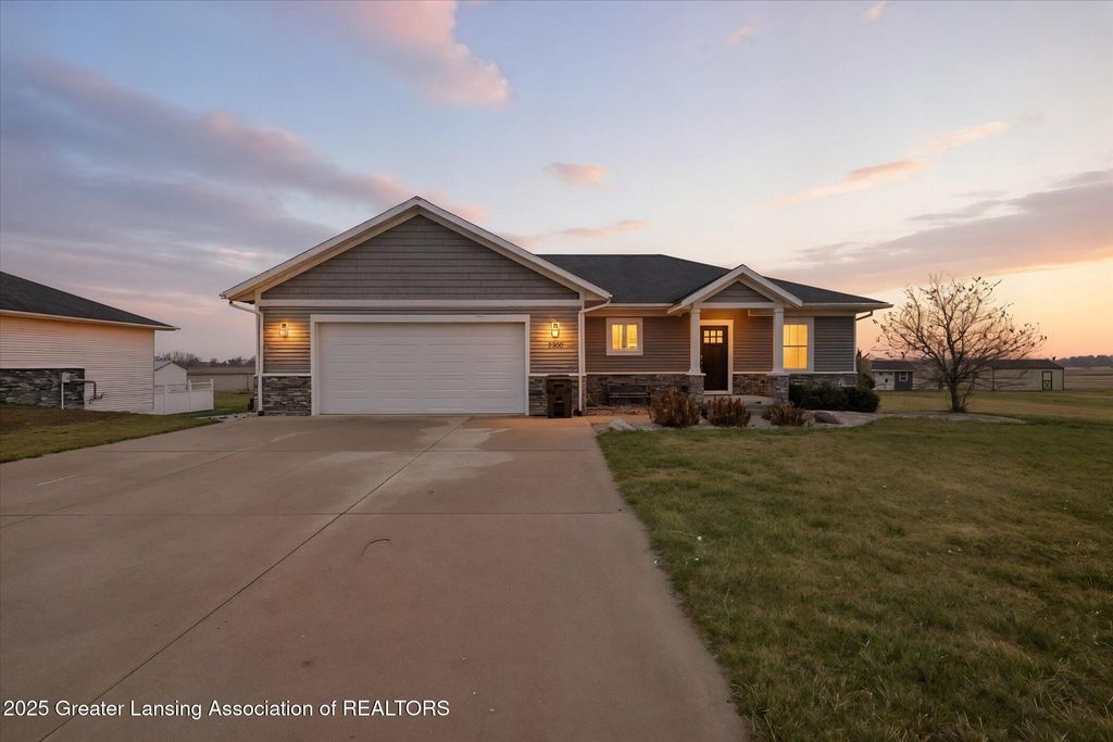 2300 N Watson Road, St. Johns, MI 48879