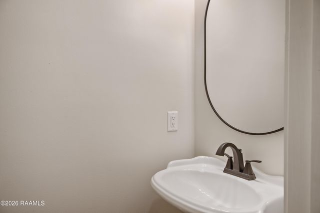 201 Kincaid Court, Lafayette, LA 70508