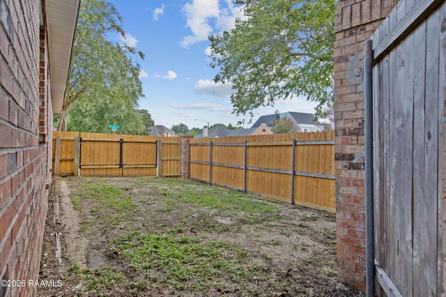 201 Kincaid Court, Lafayette, LA 70508