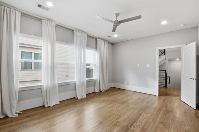 1716 Ovid Street D, Houston, TX 77007