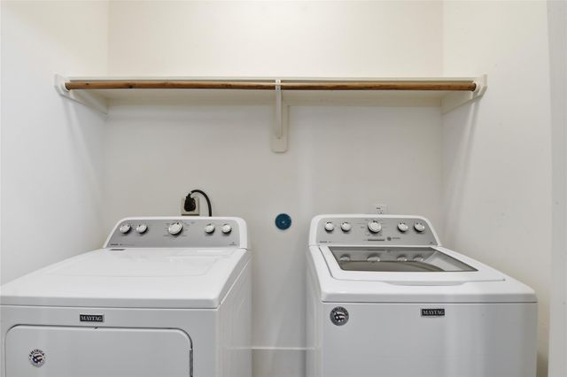 1716 Ovid Street D, Houston, TX 77007