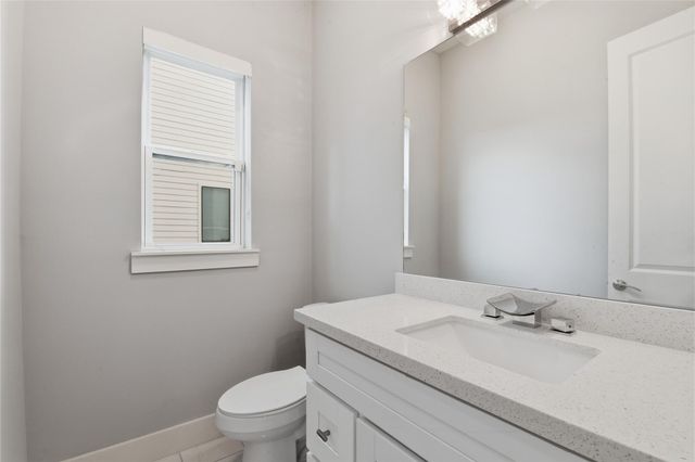 1716 Ovid Street D, Houston, TX 77007