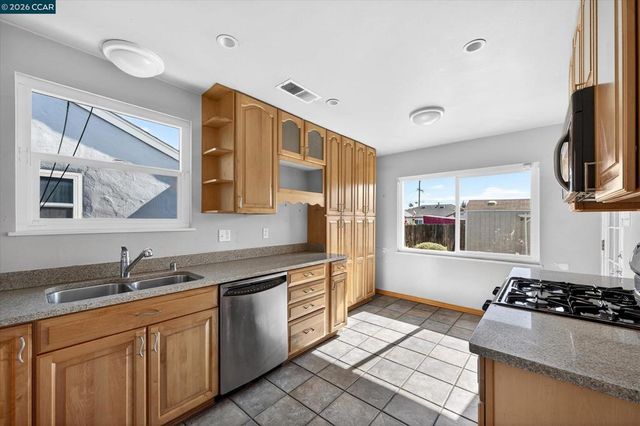 2745 El Rey St, Antioch, CA 94509