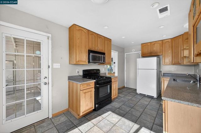 2745 El Rey St, Antioch, CA 94509