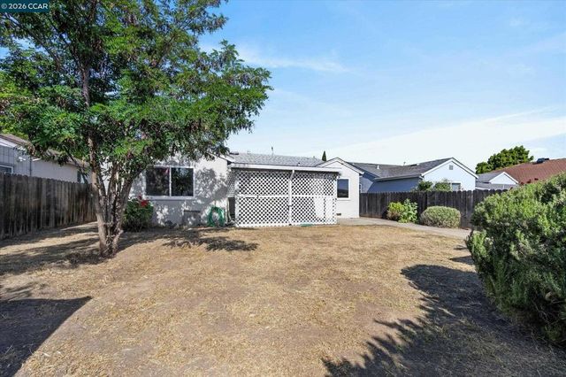2745 El Rey St, Antioch, CA 94509