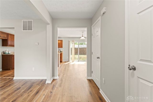 2545 Harmony Drive, Xenia, OH 45385