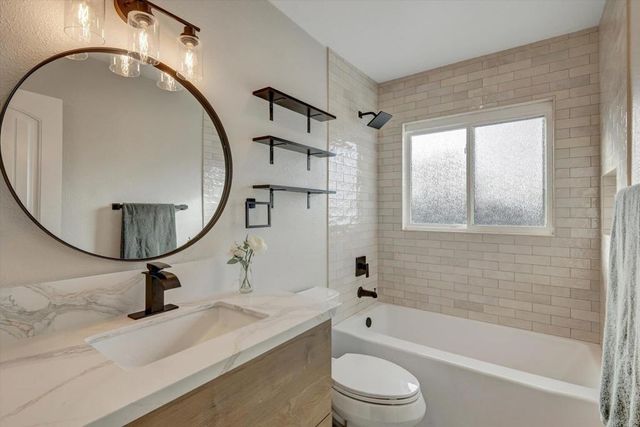 4107 Cole Way, San Diego, CA 92117