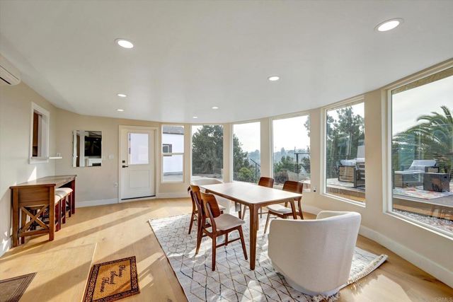 4107 Cole Way, San Diego, CA 92117